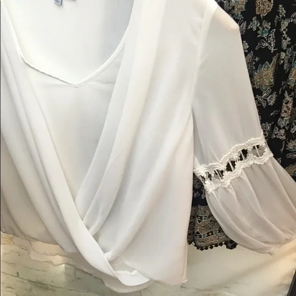 Naked Zebra Boho Chic Surplice Draped Chiffon Long Sleeve Blouse - Picture 9 of 9